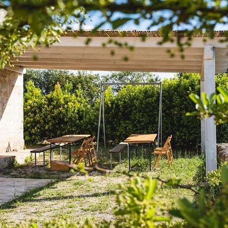 Ostello Dei Giardini Di Pomona 치스테르니노 외부 사진